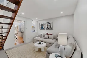Charming Waterloo Terrace - Image 3