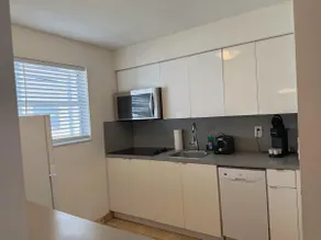Poolside Escape, Studio w/ Kitchen & Double Beds#8 - Image 4