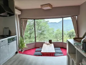 Private Onsen & View Peaceful Stay near Shuzenji - Image 3