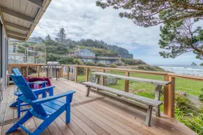 Shoreline Cottage Oceanfront Vacation Rental - Image 3