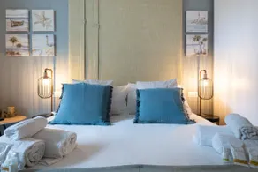 Relax Apt with Jacuzzi - 3 min walk from Beach - Image 2