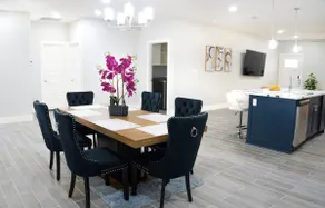 Newly Built! Contemporary Home - Image 3
