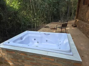 Rustic Nature Cabin - Hot Tub in the Woods - Image 2