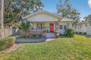 Historic Bungalow Walking Distance to Everything - Image 2