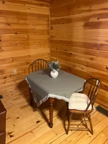 Carthage Cabin Getaway - Image 5