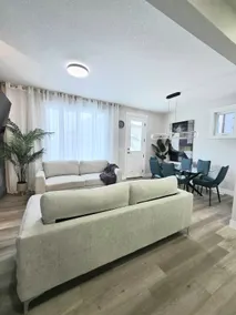 Designer Brand New 4BR Home | Main floor bed +bath - Image 5