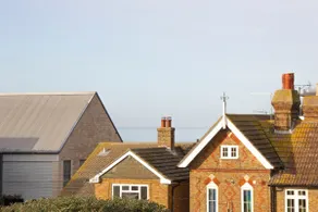 1 minute sea, bright, quiet, comfy flat, sleeps 2 - Image 4