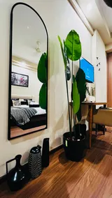 Black Canvas near Expo Center / Pari Chowk Gr Noida - Image 5