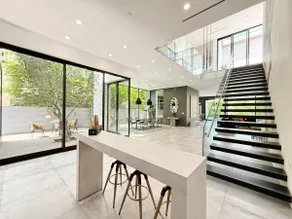 Modern Muse Mansion w/ Arcade, 360 Rooftop, & Pool - Image 3
