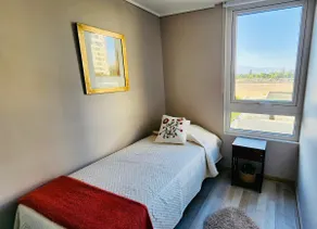 Airport 10 min and Mall 2, BBQ terrace, 3 rooms - Image 4