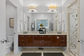Urban Retreat @ Cherry Street - Image 4