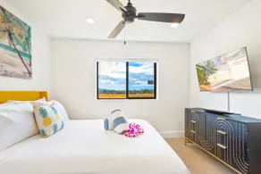 Relaxed island condo w/ hot tub & ocean view - Image 4