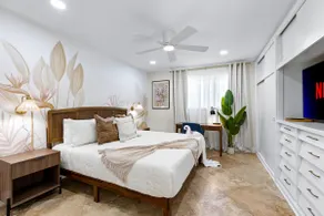 Lighthouse Oasis W/ Heated Pool | 10 Min to Beach - Image 4