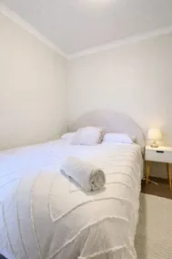 West Coast Beach House - Image 3