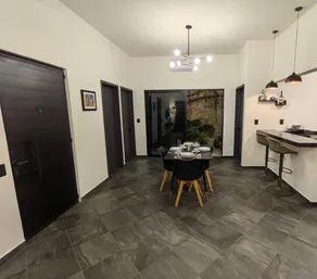 House 028 - Image 3