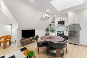 Luxury Suite 1 BR - 1 Bed - Stylish - New Build - Downtown - Image 2
