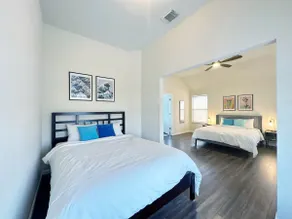 Spacious Fun Amenities • 20min DT ATX • Sleeps 14 - Image 2