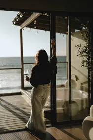 Kasa Dharma an oceanfront House - Image 2
