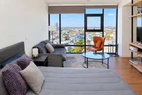 Cosmopolitan 16th Floor | View + Parking | Zona Río - Image 2