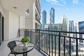 Dubai 1BR High Floor - Stunning View 1min Downtown and 2min to Metro - 2 Apartment available - Image 5