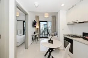 Dubai 1BR High Floor - Stunning View 1min Downtown and 2min to Metro - 2 Apartment available - Image 2