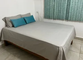 Villa sleeps 6 - Image 5