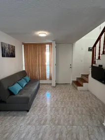 Villa sleeps 6 - Image 3