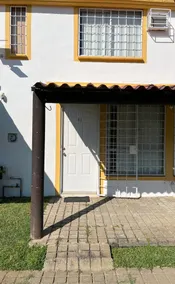 Villa sleeps 6 - Image 2