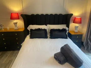 Escape it all to the Lodge in Bewdley. - Image 2