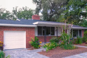 Private Jacksonville Getaway Near San Marco Square - Image 5