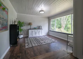 Private Jacksonville Getaway Near San Marco Square - Image 2