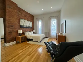 Modern City Retreat on Hamilton's Best Street - Image 2