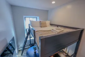 Cozy Studio in the South End - Image 3
