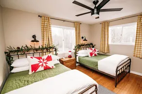 Lake Escape with 4-Season Porch & Charm - Image 3