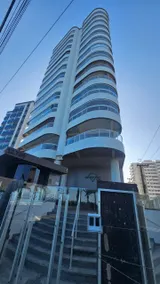 Large Seaside Apartment, 2 Suites, with Spacious Balcony - Image 4