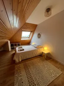 Cozy renovated house just 10 min from the ocean - Image 3