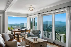 Romantic | Panoramic Views | Hot Tub & Pool Table - Image 3