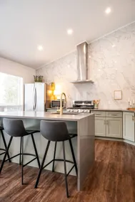 Woodland River Retreat With Hot Tub - Image 3