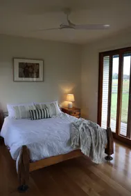 Red Gum Retreat - Explore the King Valley. - Image 5