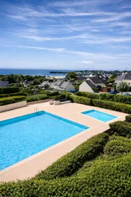 Beach house • Terrace • Heated pool - Image 2