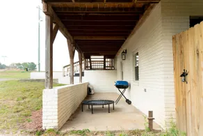 Raywood Manor - Spacious - High Speed Internet - Image 4