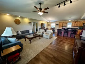 Stella Country Getaway - Image 2