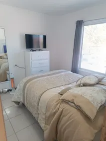 Comfortable 2 bedroom apartment for 4 people - Image 3