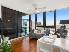 2BR Urban Oasis Premier Lifestyle Suburb/Free P - Image 4