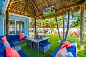 Htd Pool, Tiki Hut, Putt-Putt, Billiards, Pergola - Image 4