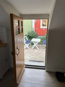18th-century house in the heart of Kalmar city – private courtyard - Image 4