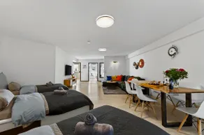 Spacious 3-room apartment in the center of Bretten - Image 2