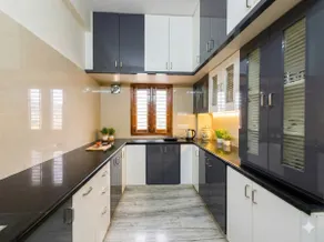 Comfortable AC 2BHK Home 5 mins from Alipiri Gate - Image 4
