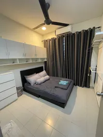 Located at Banting. Muslim-owned. 4 R, 2 BR. - Image 4