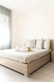 Central B&B•near lake•free parking•self check-in • - Image 2